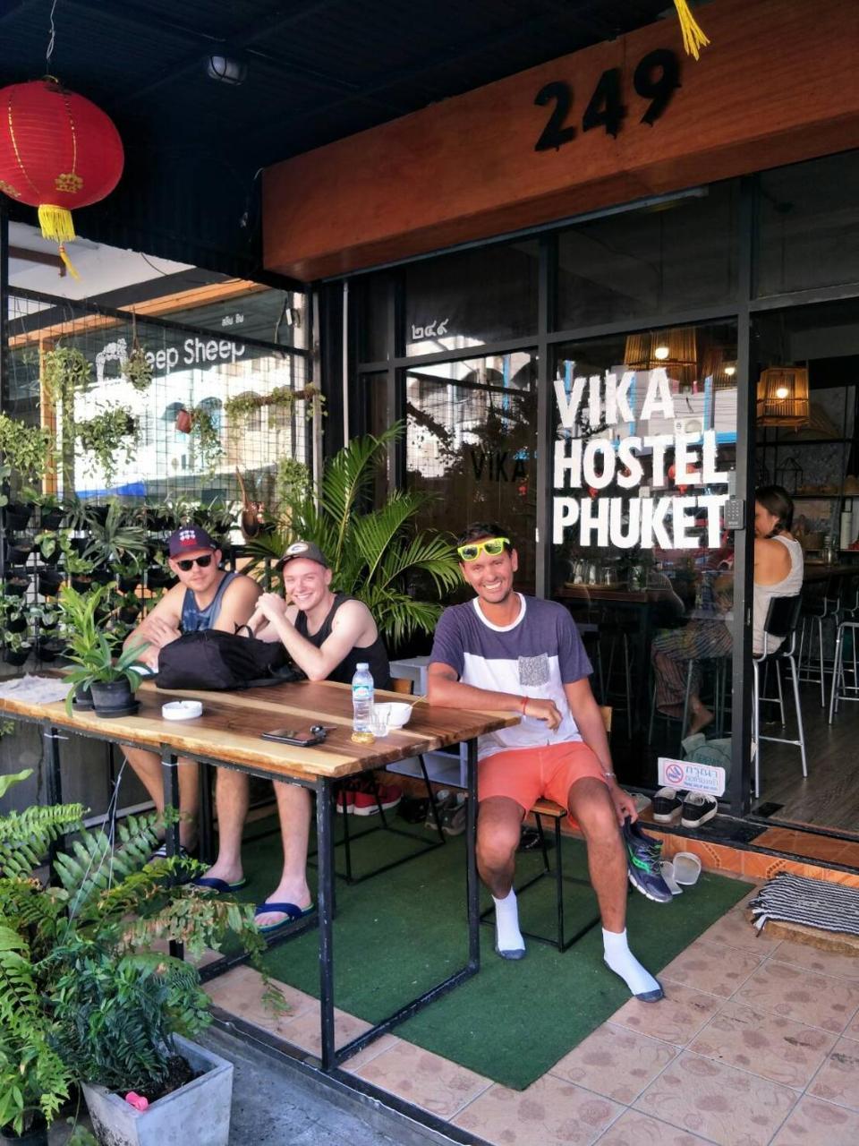 Vika Hostel Phuket Exterior foto