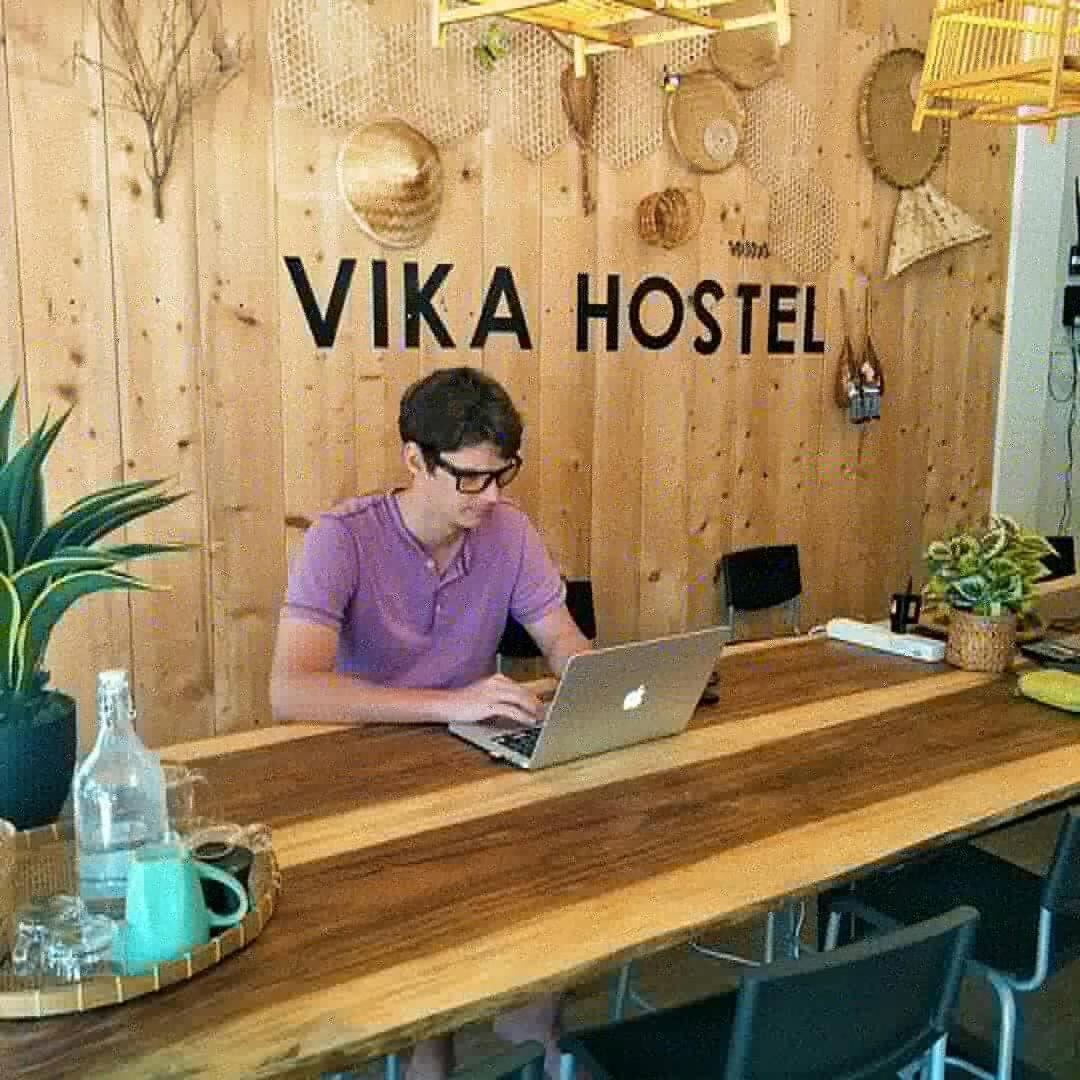 Vika Hostel Phuket Exterior foto